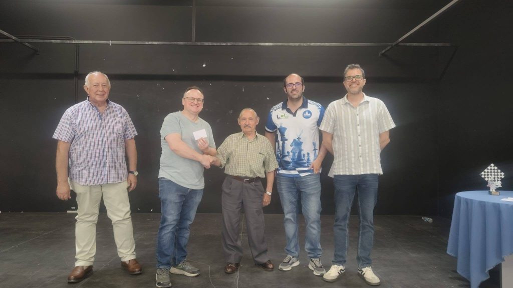 El ajedrez lucentino homenajea a José María Aroca en el Torneo de las Fiestas Aracelitanas 761779822 1748768980224021 8063538729811822392 n