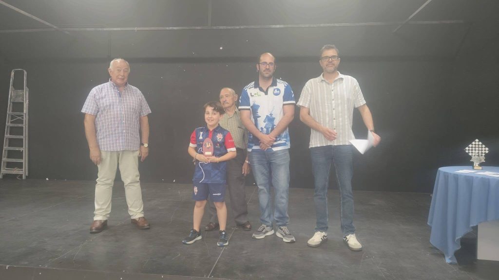 El ajedrez lucentino homenajea a José María Aroca en el Torneo de las Fiestas Aracelitanas 762916830 1748769313557321 3912300968504559874 n