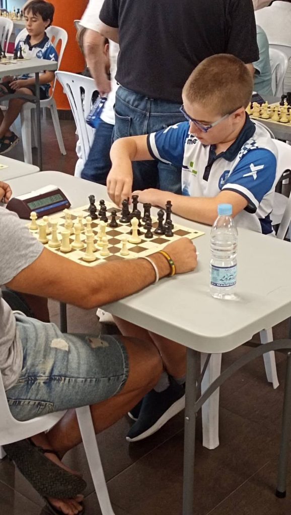 El ajedrez no se va de vacaciones: el Ruy López sigue activo durante el verano 770286354 1756440356123550 3593429242803490745 n