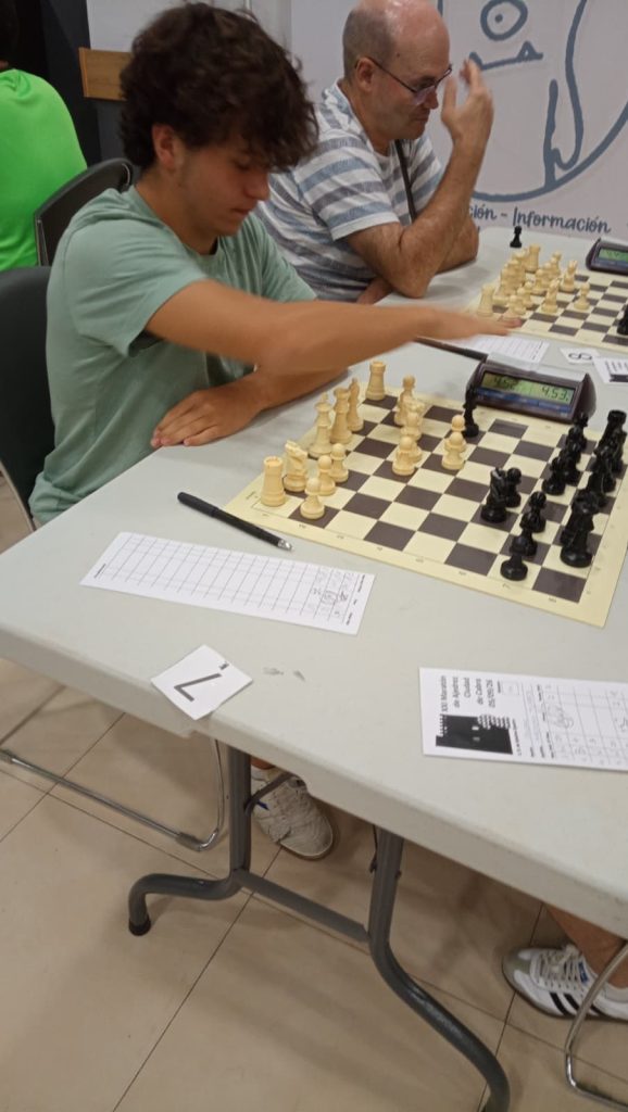 Un fin de semana de ajedrez y trofeos para nuestros jugadores 9